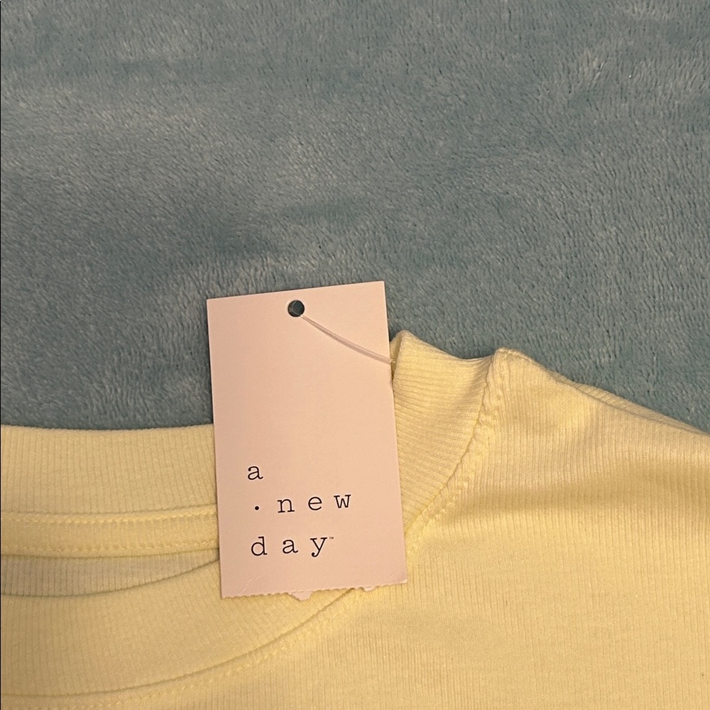 A New Day Soft Yellow Short Sleeve Tee - Picture 2 of 6